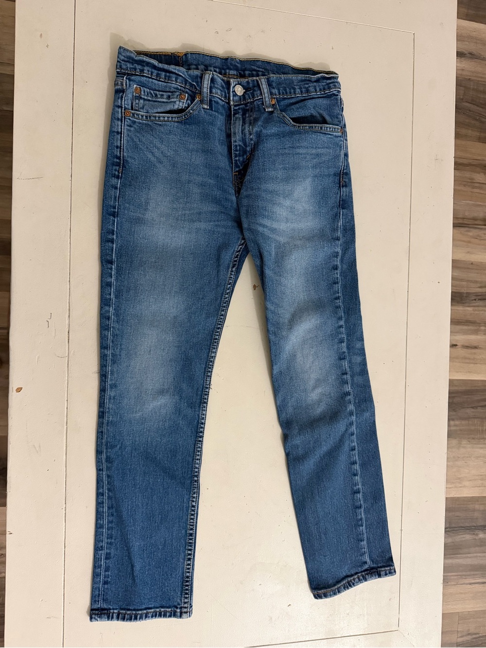 Levi’s Classic Blue Women's Jeans - Slim Fit
